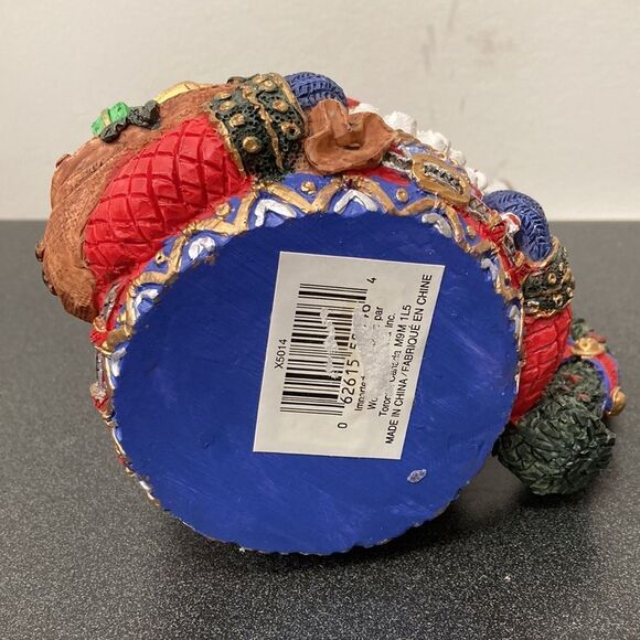 Danson Decor Kris Kringle Santa Colourful 3D Large Christmas Resin Mug - Picture 5 of 7